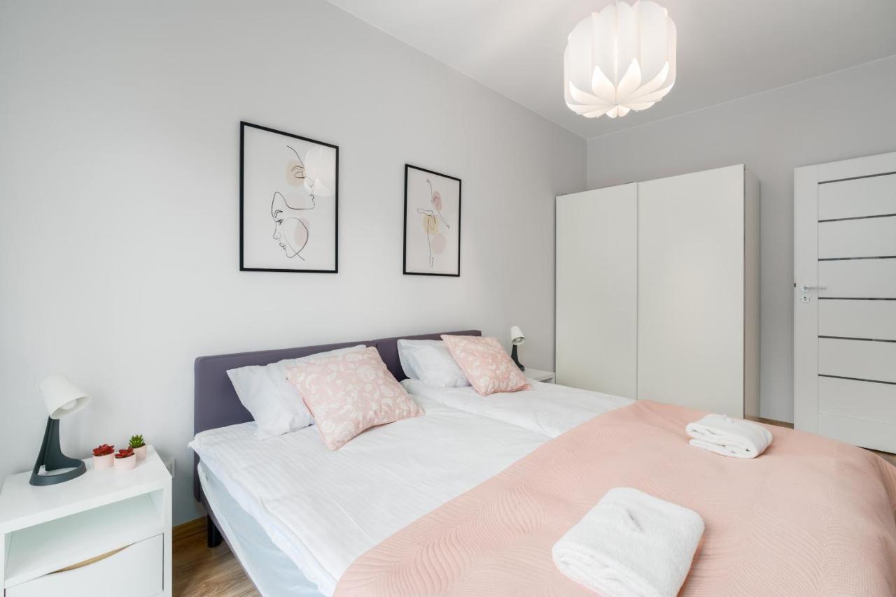 Lwowska By The Malta By Renters Apartment Posen